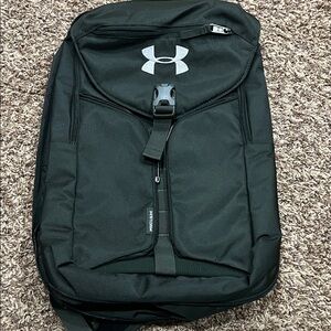 Under Armour Compel sling 2.0 backpack.